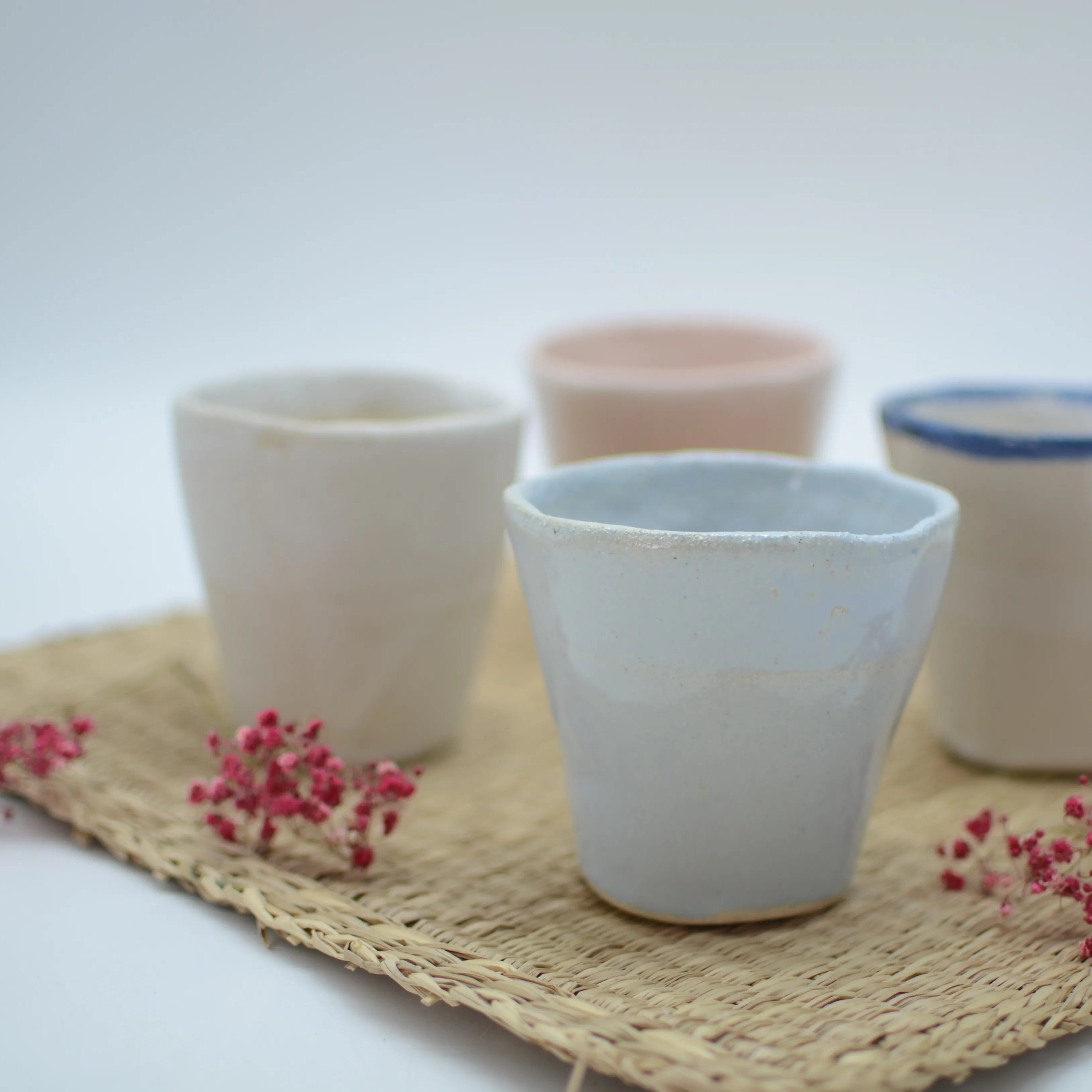 Vaso cerámica Maia personalizado con nombre o frase, hecho a mano, varios colores disponibles