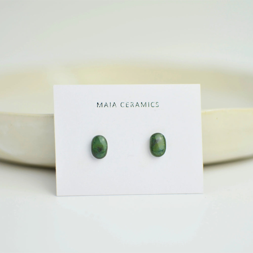 pendiente-luna-botón-ceramica-artesanal-plata-regalo-mini-verde-azulado1
