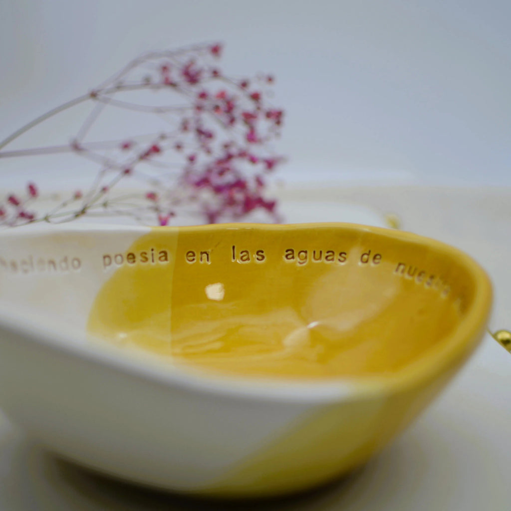 Bowl Maia cerámica artesanal personalizable con texto hecho a mano 20cm arcilla blanca - Maia Artesanía Cerámica