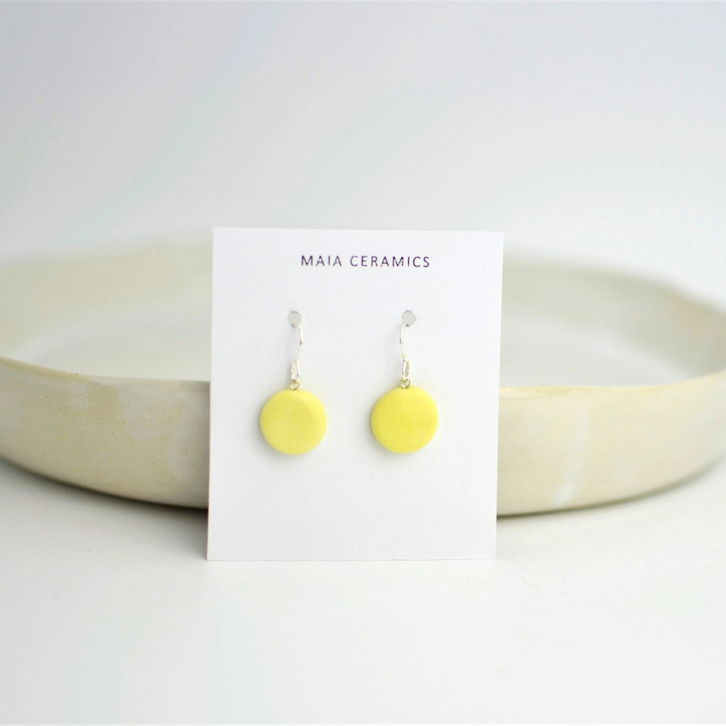 pendiente-artesano-ceramica-amarillo-plata-regalo