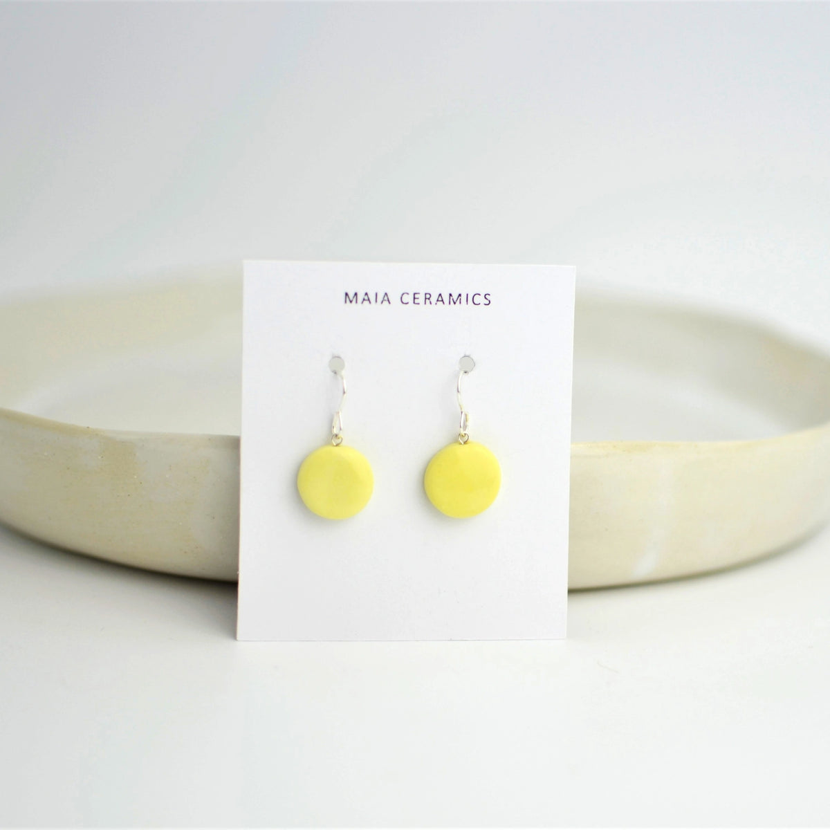 pendiente-artesano-ceramica-amarillo-plata-regalo