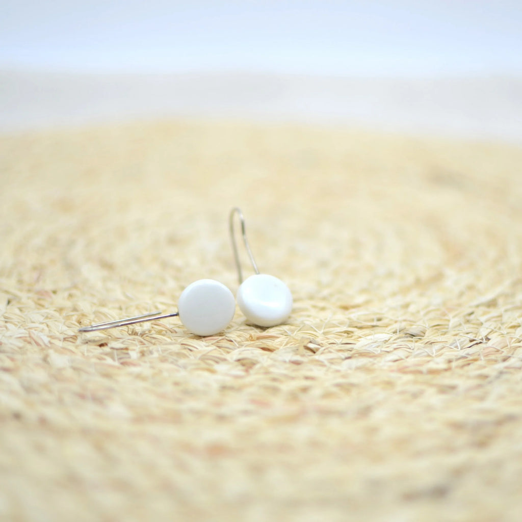 pendiente-ceramica-artesanal-plata-blanco-regalo
