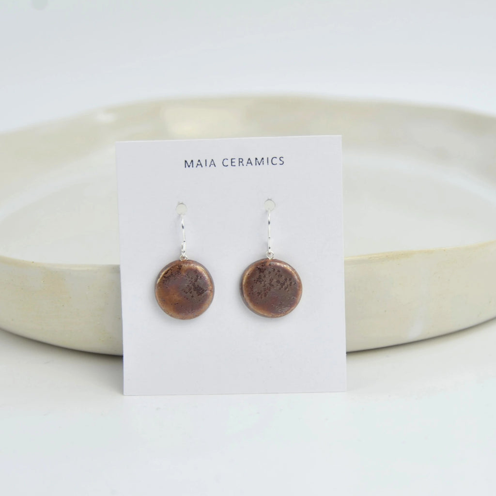 pendiente-ceramica-artesanal-plata-marron-dorado-regalo3