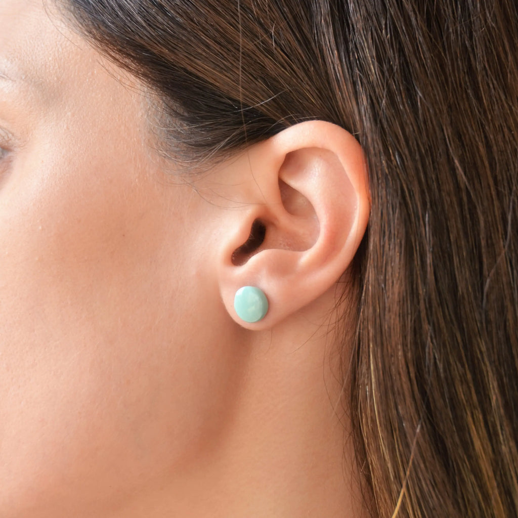 pendiente-luna-botón-ceramica-artesanal-plata-regalo-pequeño-verde-menta