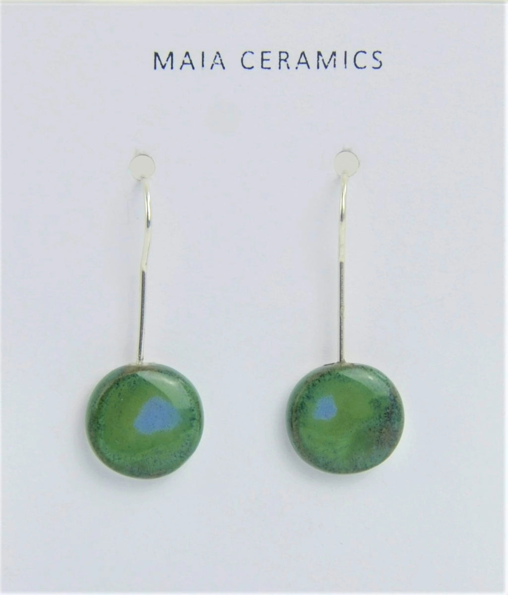 pendiente-luna-verde-azulado-ceramica-artesanalr-regalo-españa3