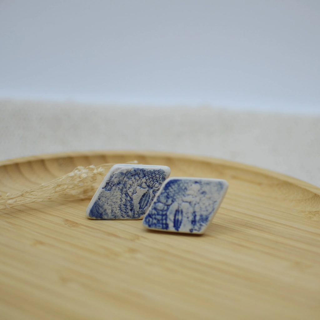 pendientes-ceramica-artesanal-plata-camarinas-regalo1_1a451ff4-485b-4321-8f5c-b77dd2ba61c2