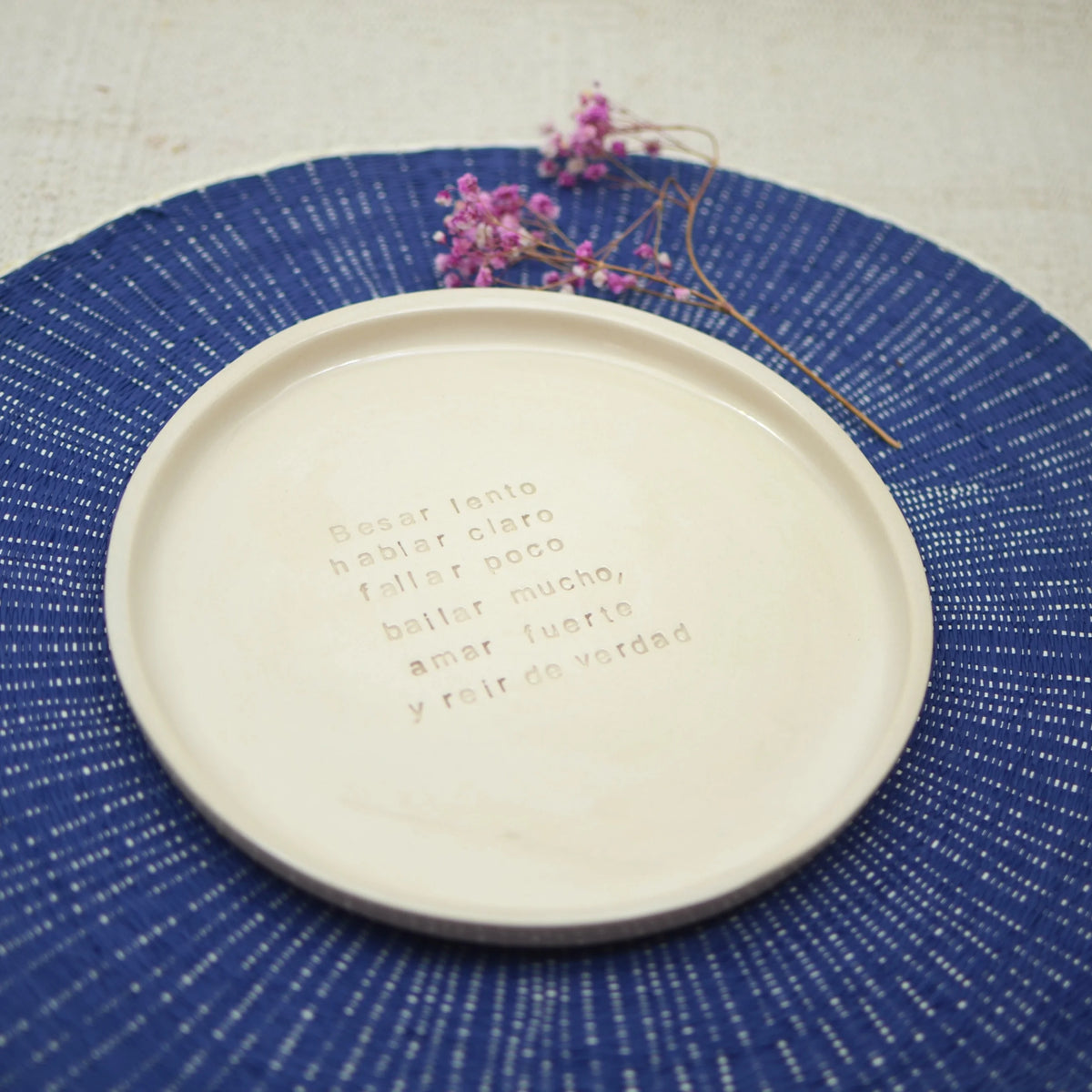 PLATO BESAR LENTO.  21 cm