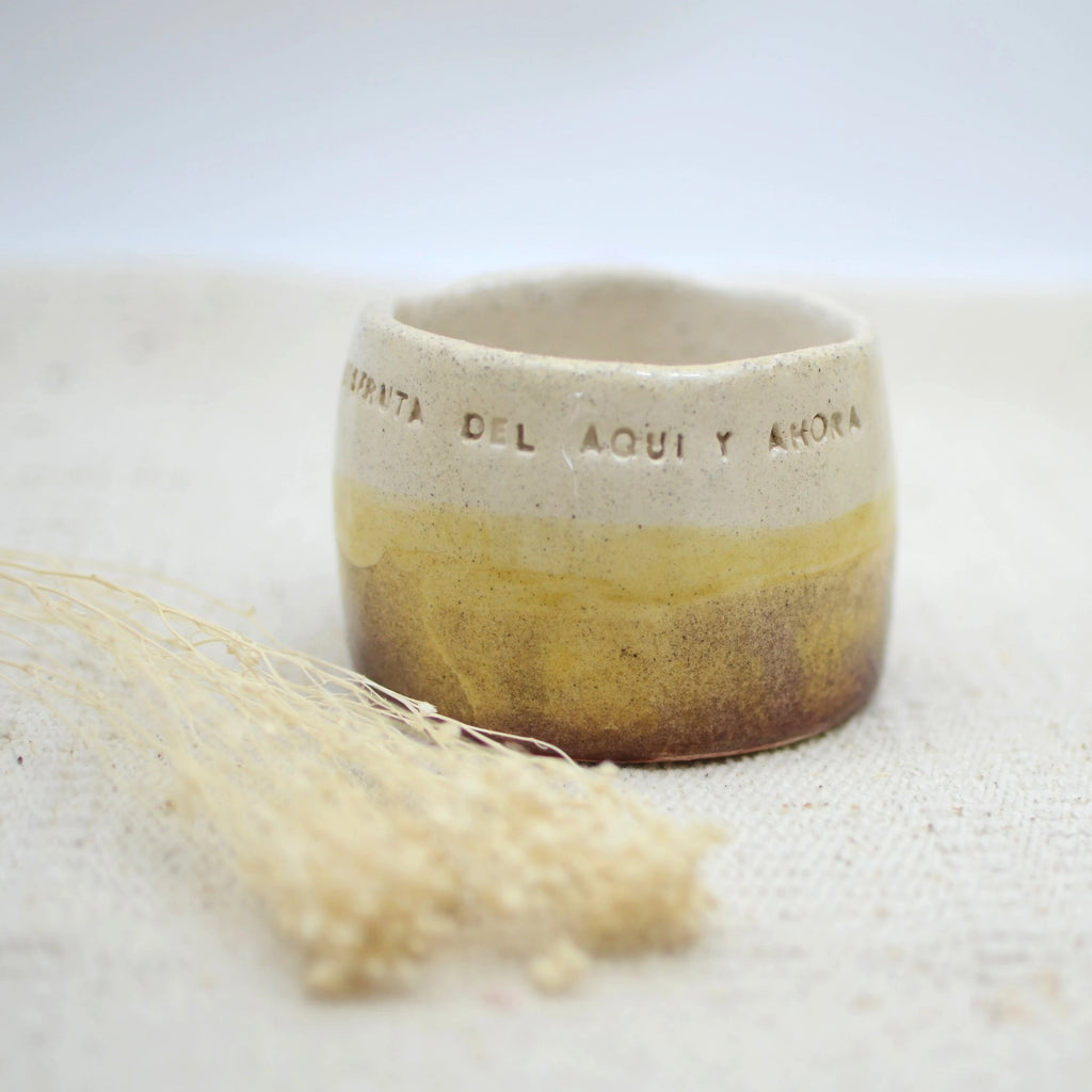 Vaso BIMBA hecho a mano con texto personalizado - Maia Artesanía Cerámica